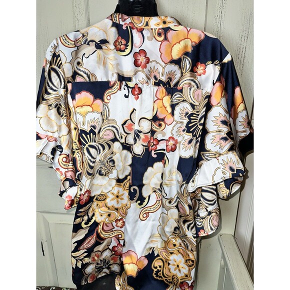 Chico’s Button Up Tie Front Satin Ruffle Sleeves Blouse Sz 1.5 - Picture 5 of 9